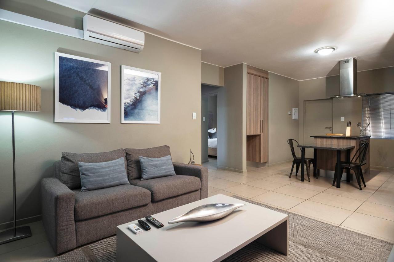 Cag The Atrium Rivonia Aparthotel Йоханесбург Екстериор снимка