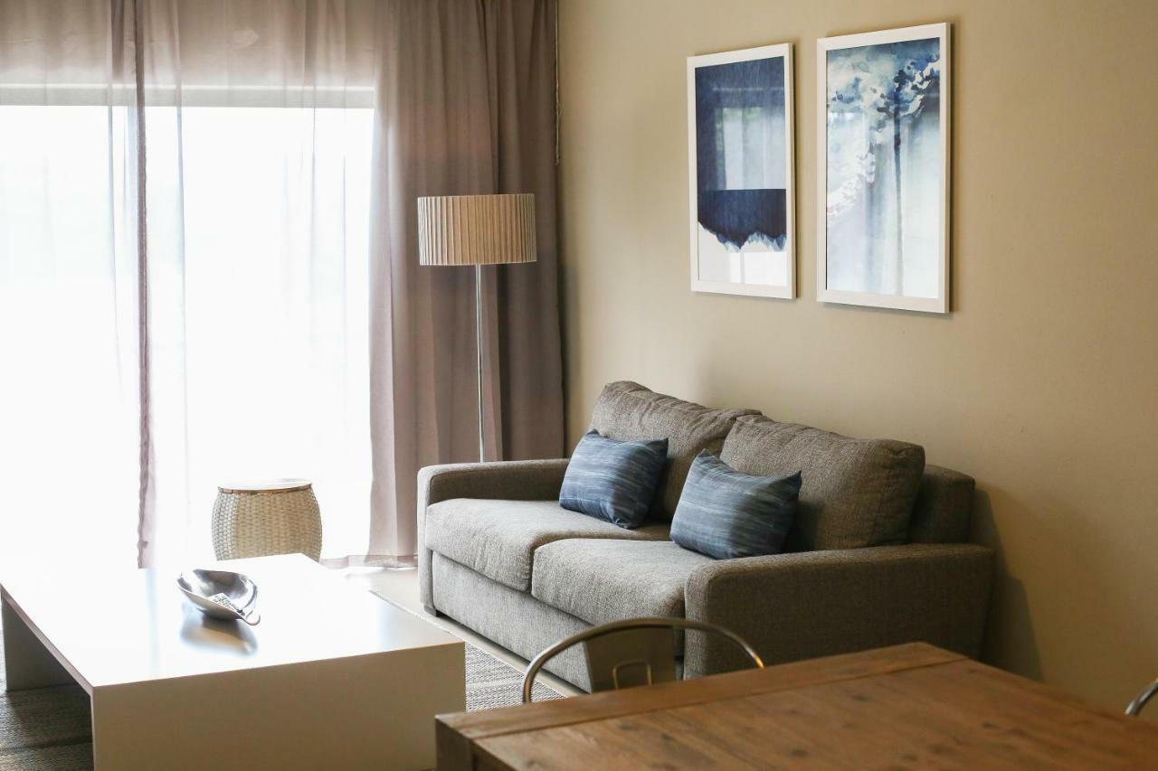 Cag The Atrium Rivonia Aparthotel Йоханесбург Екстериор снимка